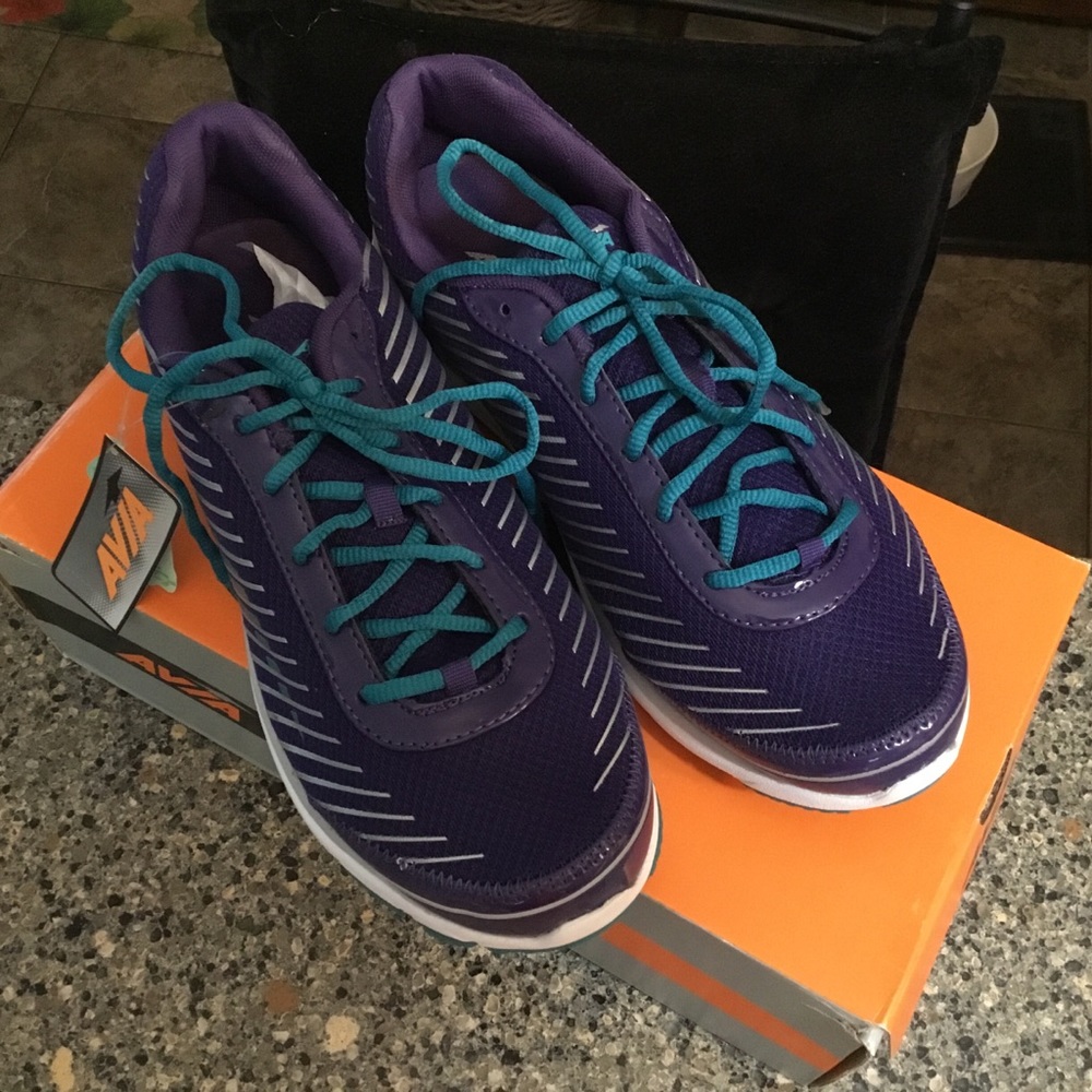 Women’s Avia Lynx Sneaker BNIB - Picture 2 of 7